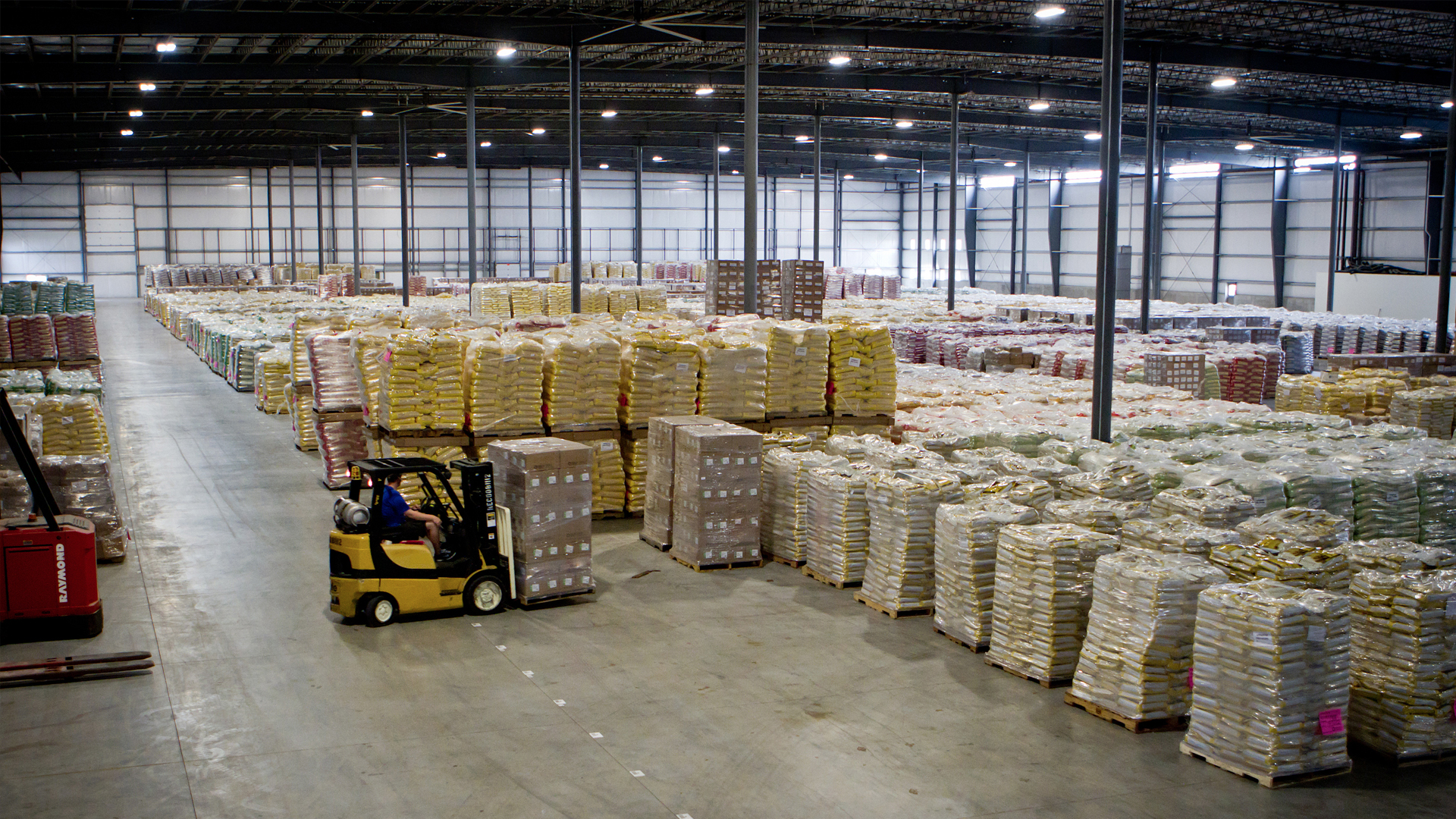 Isabel Shipping warehouse facilities